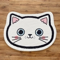 Tapis de sol mignon en forme de chat blanc en cachemire sur sol en bois - Style Velours Doux / Chat Tout Blanc / 40*60cm