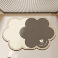 Dettaglio tappetino bagno floreale in diatomite con slogan Have A Good Day antiscivolo - 40x60cm (Diatomite) / Fiore della Fortuna Minimalista Doppio Fiore