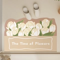 Dettaglio tappetino da bagno in diatomite floreale con tulipani e testo The Time of Flowers - 40x60cm (Diatomite) / Stile Negozio di Fiori