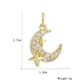 Dettaglio pendente a mezzaluna placcato oro con cristalli dimensioni 1,7 cm per 1,3 cm - Luna e Stella (06)