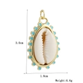 Vue détaillée d'un pendentif coquillage doré avec émail bleu et dimensions indiquées - Pendentif Coquille Bordure Émail (02)