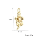 Dettaglio pendente a fiore dorato con misure 1,6cm di altezza e 0,7cm di larghezza - Fiore a Petali Radianti (19)