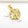 Detailed view of 18k gold plated compass pendant with white zircons and dimensions - Crossed Arrows Round Style (01)
