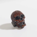 Dettaglio della perla a teschio nero in rame con micro zirconi arancioni incastonati - Micro Pave Strass Rosso Arancio Teschio Nero (06)