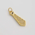 Pendentif en forme de cravate plaqué or 18K serti de zircones cubiques brillants - Cravate de Mode