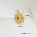 Vista macro detallada del colgante de cabeza de leopardo en oro de 18k con circonitas - Colgante Rectangular Pavé Cabeza de Leopardo (C)