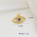 Detailansicht des Evil Eye Anhängers mit blauem Stein, Zirkoniasteinen und Maßangaben - Full Rhinestone Evil Eye (Z)