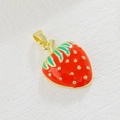 Detailed view of a red strawberry pendant with green leaves and gold plating for DIY jewelry - Simple Enamel Strawberry (07)