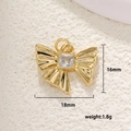 Macro shot of 16mm gold butterfly pendant with square zircon and precise dimensions - Bowknot Square Zirconia (28)