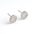 Orecchini a perno esagonali in argento con perno S925 sterling silver e motivo geometrico - Forma Esagonale (5)