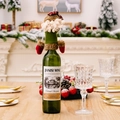 Funda de botella de vino navideña con gorro de cuadros rojos y barba blanca - Estilo Papá Noel