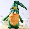 Gnome de la Saint-Patrick en peluche avec chapeau à carreaux verts et barbe orange vif - Gnome Debout de la Saint-Patrick Grande Taille Style Homme