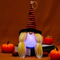 Gnomo di Halloween luminoso con cappello rosso, trecce gialle e corpo illuminato - Ornamento Luminoso Cappello da Strega Halloween Stile B (Rosso Nero a Righe)