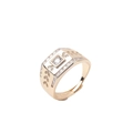 Anello da uomo regolabile placcato oro con zircone quadrato e dettagli incisi a cuore - Motivo Vintage Cuore e Foglia (02)