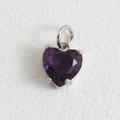 Pendentif cœur en pierre violette plaqué or 18 carats avec serti griffes en argent - Coeur Violet à Griffes Argentées (10)