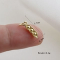 Detailed size guide of golden pea pod pendant showing dimensions 1.7cm x 0.4cm and 0.4g weight - Gold Pea Style (25)