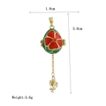 Detalle del colgante de huevo esmaltado estilo Fabergé con dije de ángel y medidas - Estilo Floral Verde(01)