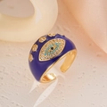 Macro detail van verstelbare boze oog ring met blauw email en fonkelende zirkoon - Verstelbaar Open / 10114-Blauw
