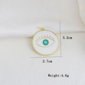 Detailansicht des 18K vergoldeten Evil-Eye-Anhängers mit Maßen von 3,2 cm x 2,7 cm - Großer Runder Weißer Anhänger Hellblaues Auge (12)