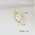 Makroansicht ovaler Emaille-Anhänger mit Mond-Stern-Design und Zirkonia-Details - Weiß Gold Stern Mond Oval Stil (10)