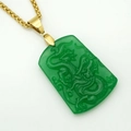 Ciondolo in giada malese verde con intaglio di drago e catena intrecciata dorata - Fibbia Seme di Melone (Solo ciondolo (Senza catena))