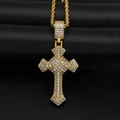 Colgante de cruz hip hop en acero inoxidable chapado en oro 18k con piedras y cadena - Solo Colgante (Sin Cadena) / Dorado