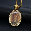 Gold oval lion pendant with clear rhinestones on black display for hip-hop fashion - Lion Pattern (Style B)