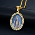 Pendente ovale della Vergine Maria in oro con strass di cristallo e catena a corda - Madonna delle Grazie (Stile J)