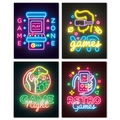 Set di quadri neon cyberpunk con occhiali VR e controller per decoro sala da gioco - Stile Neon Arcade Retrò (24Y20137)
