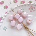 Macro detail van roze geruite keramische vierkante kralen voor DIY sieraden - 2# Roze Wit Stip Stijl