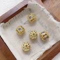 Detalle de cuentas huecas bañadas en oro de 18k con gemas púrpuras para joyas DIY - 3# Estilo A-Púrpura