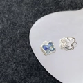 Gedetailleerd beeld van vlinderhangers met blauwe kristallen voor DIY-sieraden maken - Zilver Donkerblauw Paarse Vlinder (10#)