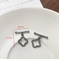 Gunmetal toggle clasp with clover pendant for DIY jewelry, measuring 20mm by 21mm - Four-leaf Clover(2#)