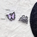 Détail macro du charm papillon pour bijoux DIY avec cristal violet et dimensions 19x15mm - Papillon en Cristal Lavande (7#)