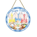 Dettaglio del cartello di benvenuto pasquale in legno con gnomi e testo Happy Easter - 30*30*0.5cm / Stile Gnomi di Pasqua (M24Y50760_Q)