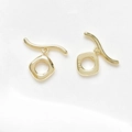 Detailansicht des 14k vergoldeten S925 Silber OT-Verschlusses für DIY-Schmuckherstellung - 14K Vergoldeter Glatter Quadratischer Stil