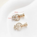Dettaglio della chiusura per perle gardenia placcata oro 18k con zirconi, 23mm x 11mm - Stile 1 (Oro 18K)