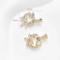 Detailopname van 18k vergulde gardenia parelsluiting met afmetingen van 23x18mm - Stijl 9 (18K Goud)