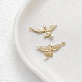 Detail der 14k vergoldeten Meerjungfrau-Anhänger mit Zirkonia für DIY-Schmuckherstellung - Gold Fliegender Vogel Stil (5#)