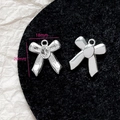 Details von 18x20mm Schleifenanhänger aus Silber mit Kristall für DIY-Schmuckherstellung - Silber Strass Schleife (6#)