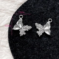 Detail eines silbernen Schmetterlingsrosen-Anhängers mit Maßen von 17mm x 22mm für DIY - Silber Rose Schmetterling (21#)