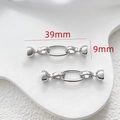 Détail du fermoir pour perles en plaqué argent mesurant 39mm de long pour bijoux - Or Blanc - Connecteur Anneau Elliptique