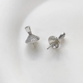 Dettaglio di copriperla argentati con zirconi per creazione di gioielli fai-da-te - Oro Bianco