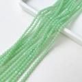 Detailaufnahme von naturhellgrünen runden Kristallquarzperlen für DIY-Schmuckherstellung - 3mm / Stil 5 Blassgrün (3MM)