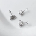 Macro shot of silver-plated fan-shaped charms with radial texture for DIY jewelry making - Fishtail Fan-shaped Pendant White Gold (No. 5 - Pendant Only, Without Chain)