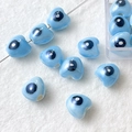 Cuentas de cerámica de ojo azul con forma de corazón para joyería DIY sobre fieltro - Corazón Ojo del Mal / Azul