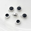 Detalle de dijes redondos de circón negro chapados en oro de 14k con vistas laterales - 9# Tono Plateado Zirconia Negro