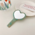 Eleganter herzförmiger Handspiegel aus Acetat in Minzgrün mit Marmortextur für Make-up - 7cm / Frisches Grün