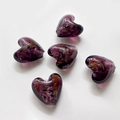 Set di 5 perle a cuore in vetro viola scuro con scaglie dorate per creazione di gioielli - Viola Radice di Loto