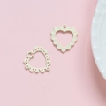 Detail van hartvormige legering hanger met gegolfde randen en rode stippen voor DIY sieraden - 15# Rode Stip Hart